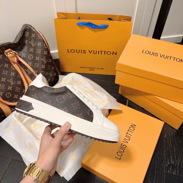 Louis Vuitton Time Out Sneakers
