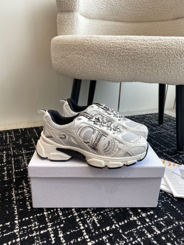 Christian Dior Chrono Sneakers