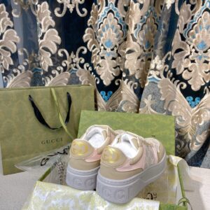 Gucci Chunky B Sneakers: imagen 3