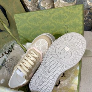 Gucci Chunky B Sneakers: imagen 7