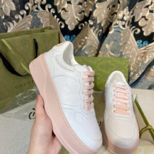 Gucci Chunky B Sneakers: imagen 4