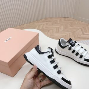 Miu Miu Sneakers: imagen 4