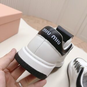 Miu Miu Sneakers: imagen 7