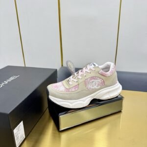 Sneakers Chanel: imagen 5
