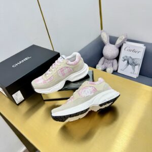 Sneakers Chanel: imagen 2