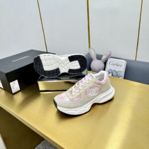 Sneakers Chanel: imagen 3