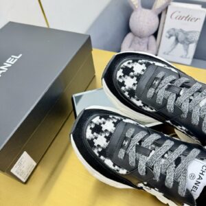 Sneakers Chanel: imagen 2