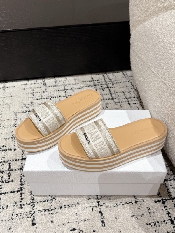 Sandalias Dior Dway Plataforma