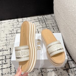 Sandalias Dior Dway Plataforma: imagen 4